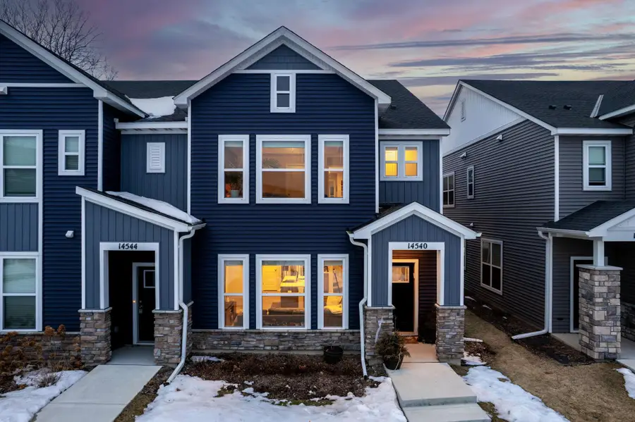14540 Twin Lakes Circle, Burnsville, MN 55306 - Image #2