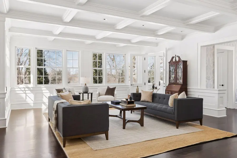 2735 E Lake Of The Isles Parkway, Minneapolis, MN 55408 - #3