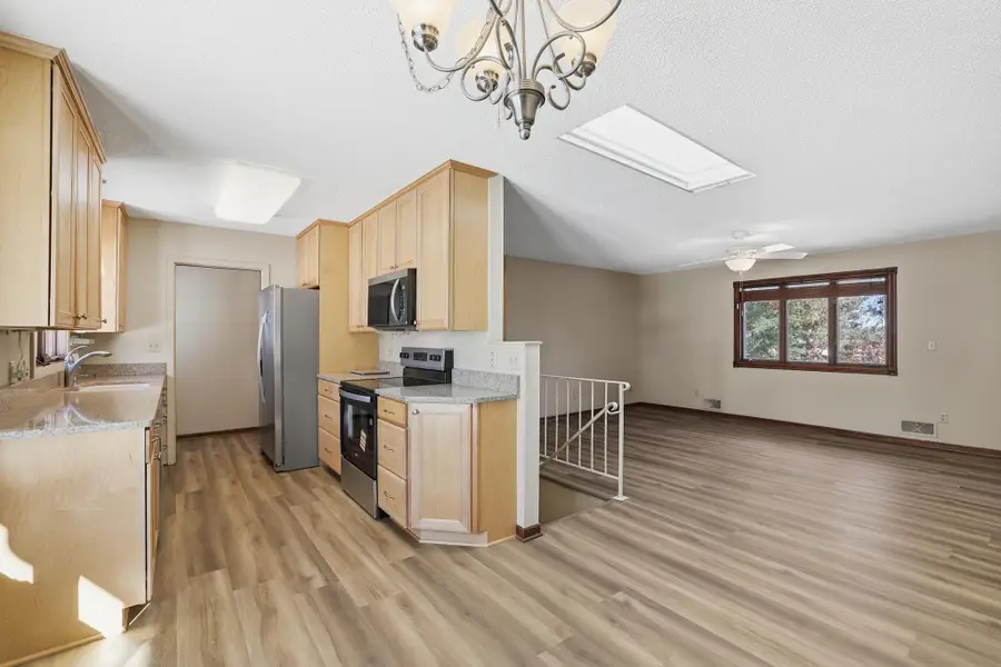 9193 Harkness Avenue S, Cottage Grove, MN 55016 - #3