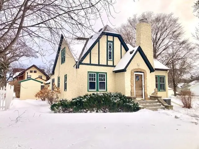 445 Franklin Street Sw, Hutchinson, MN 55350 - Image #2