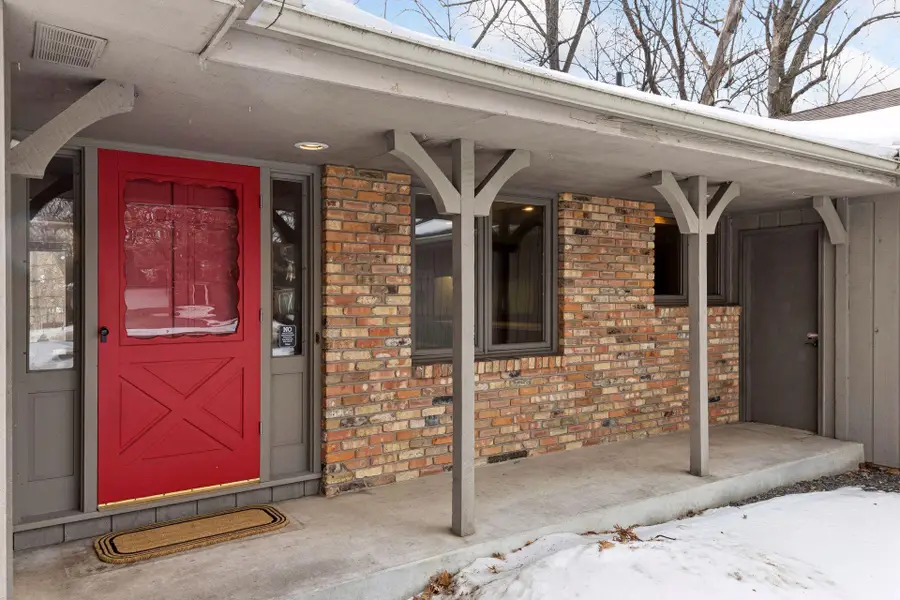 1482 N Innsbruck Drive Ne, Fridley, MN 55432 - #3