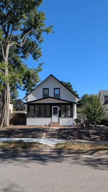 2718 Sheridan Avenue N, Minneapolis, MN 55411 - #3