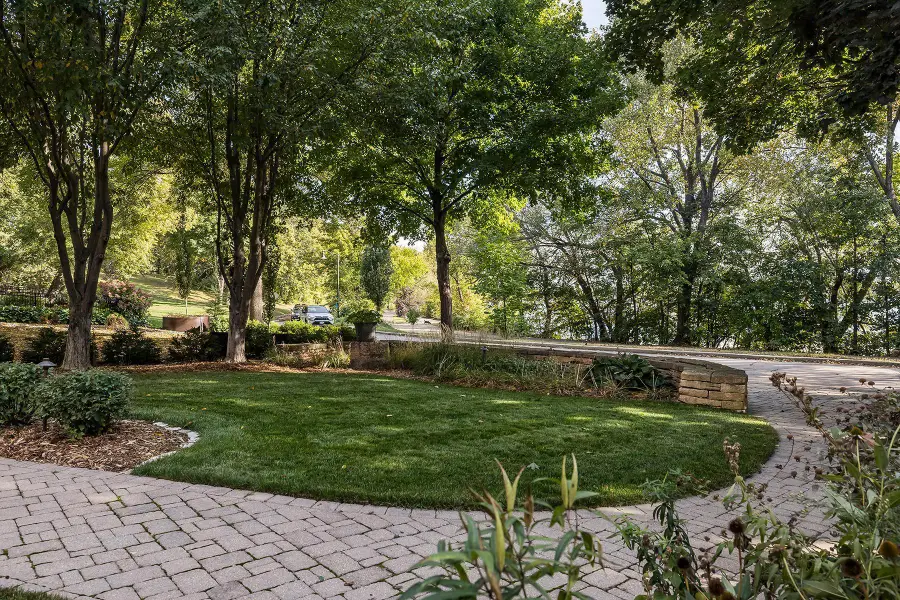 4638 W Lake Harriet Parkway, Minneapolis, MN 55410 - #3