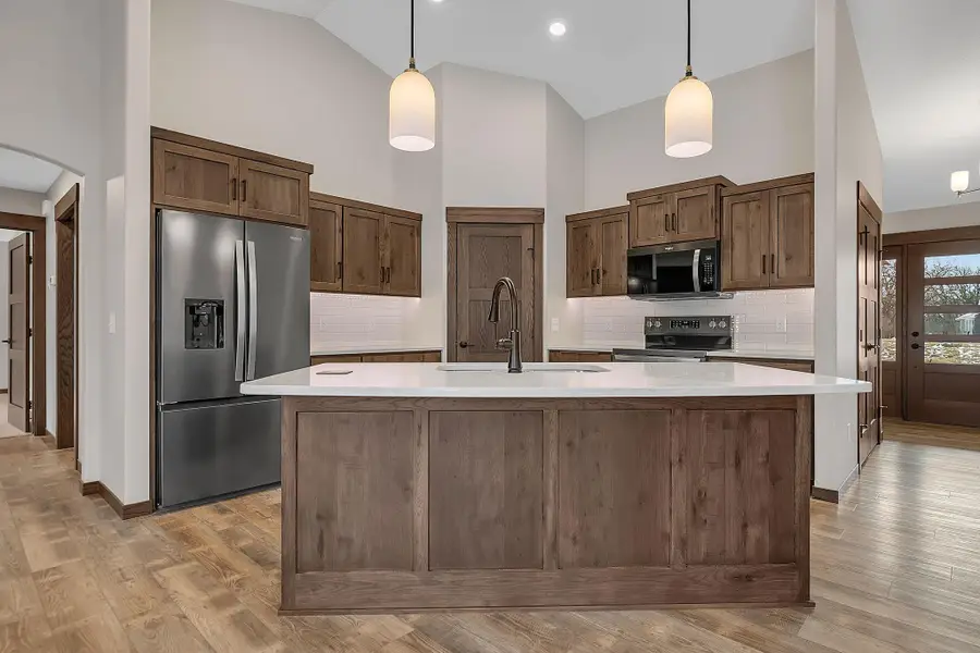 611 Brookwood Lane, Saint Cloud, MN 56303 - #3