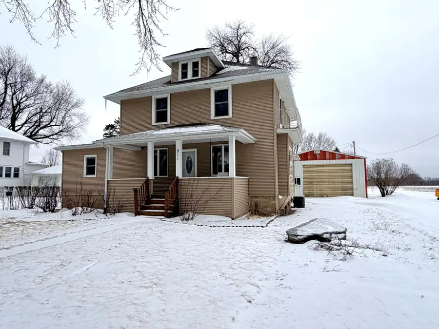 211 N Grove Street, Okabena, MN 56161 - #2