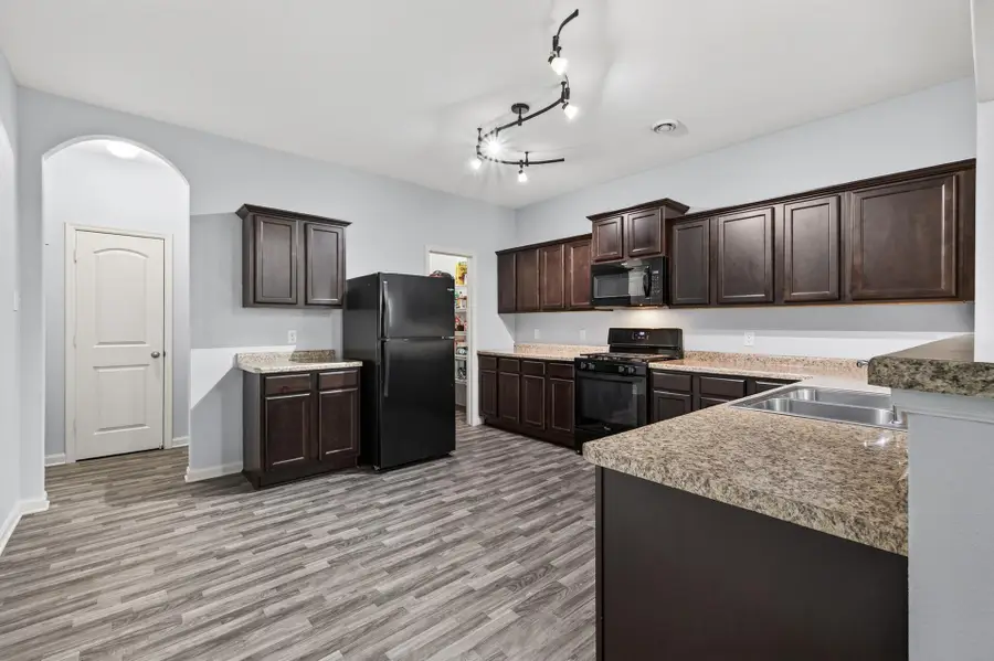 19040 Sanford Avenue, Big Lake, MN 55309 - #2