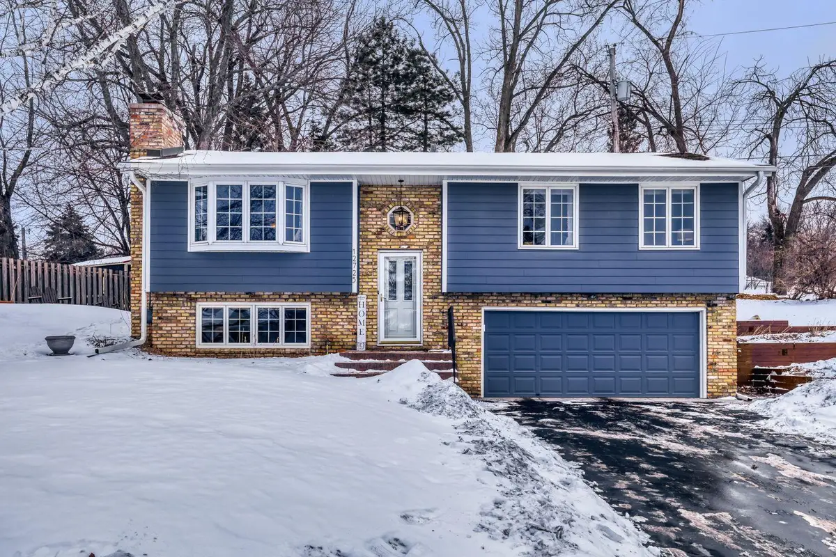 12725 11th Avenue N, Plymouth, MN 55441 - #1