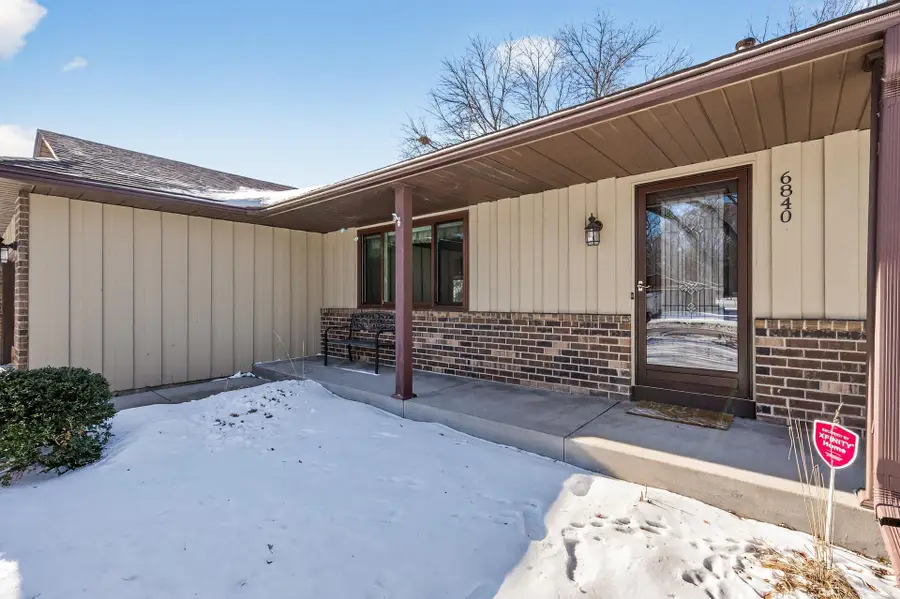 6840 Innsdale Avenue S, Cottage Grove, MN 55016 - #2