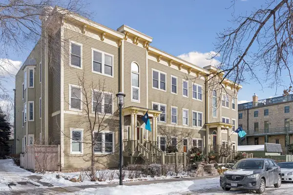 49 Island Avenue W, Minneapolis, MN 55401