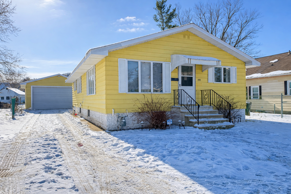 499 E Belleview Street, Winona, MN 55987
