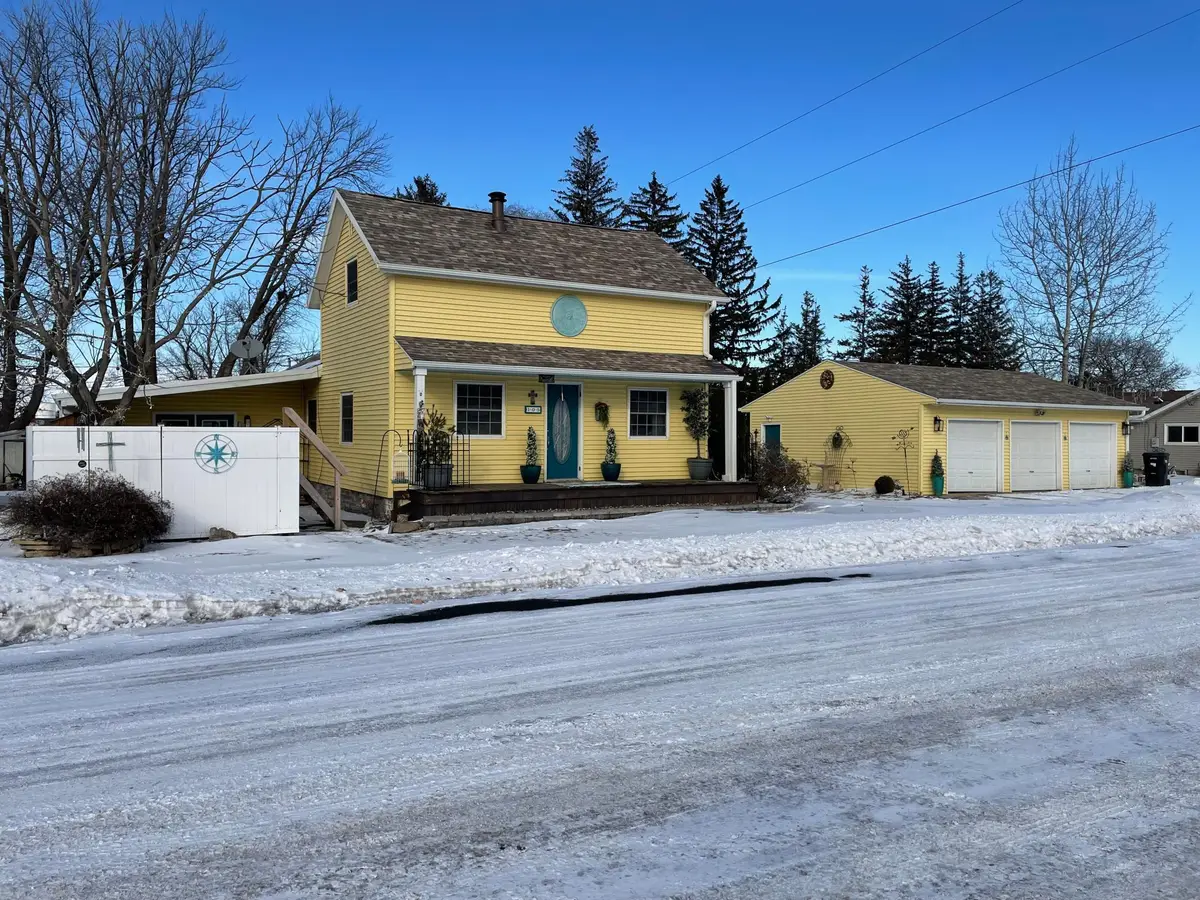 105 3rd Avenue Ne, Grand Meadow, MN 55936 - #1