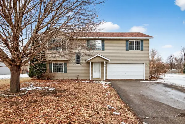 912 Kayla Circle, Belle Plaine, MN 56011