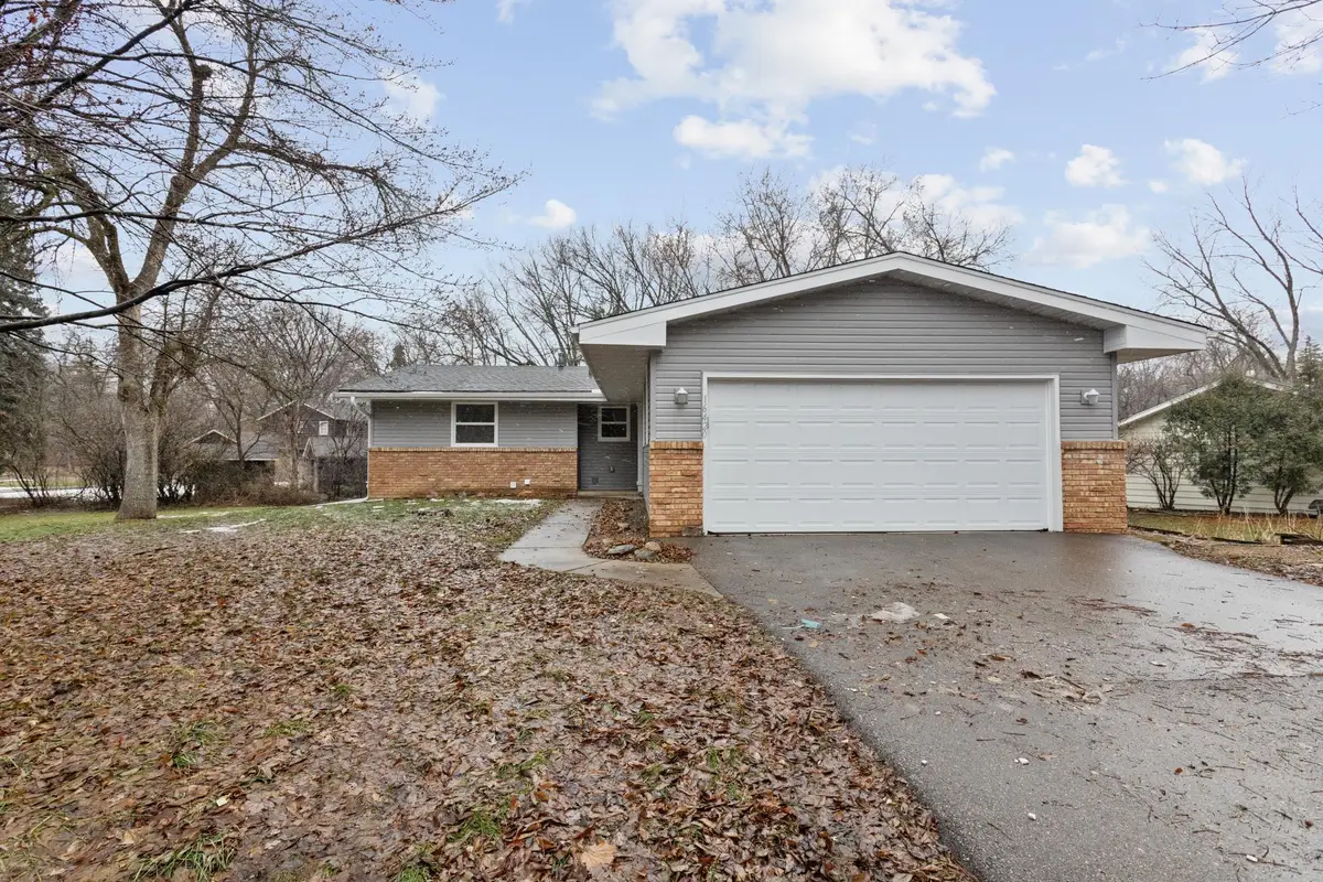 16420 4th Avenue N, Plymouth, MN 55447 - #1