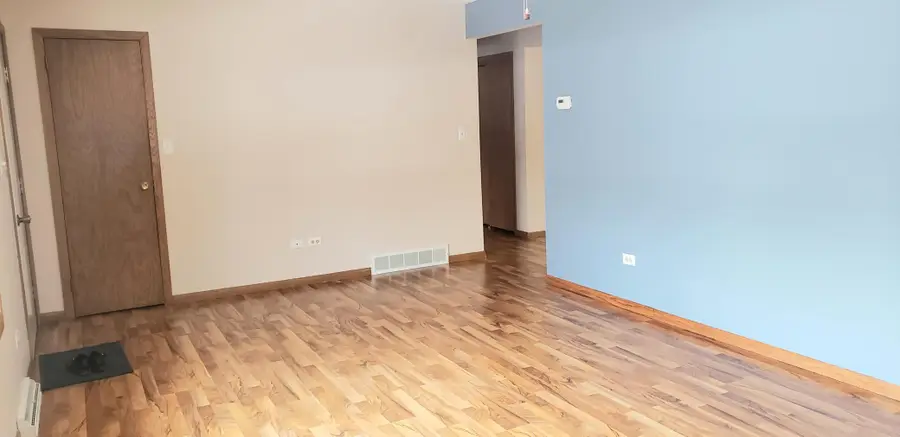 801 3rd Street Sw, Wells, MN 56097 - Image #3