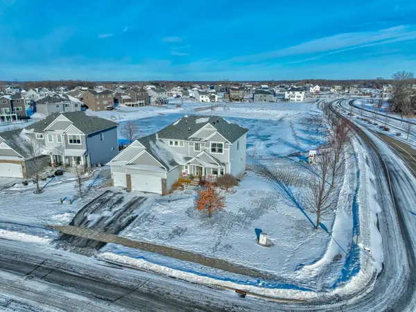 4798 Prairie Trail N, Hugo, MN 55038