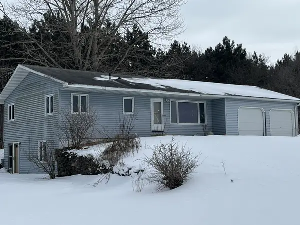 1458 Lenards Street, Saint Croix Falls, WI 54024
