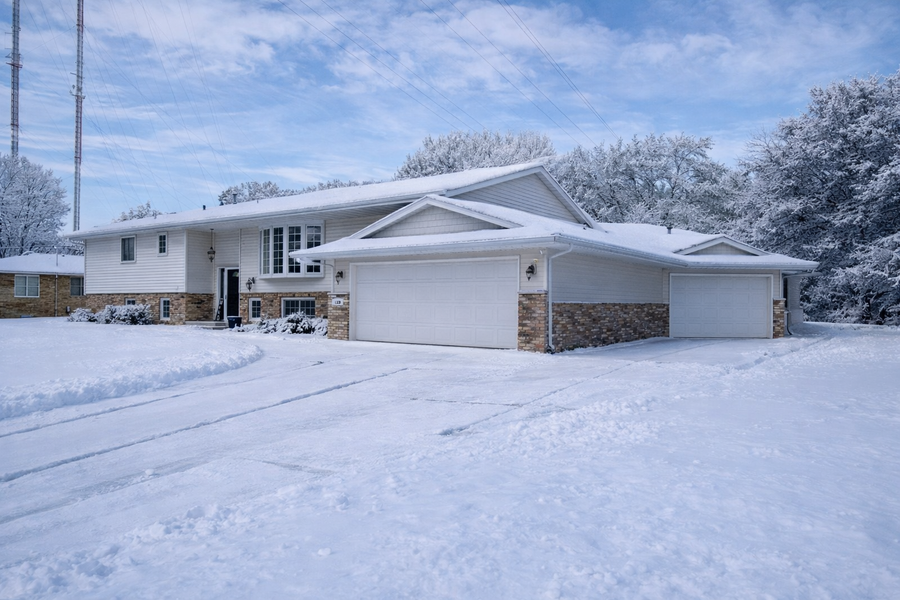 835 Gramsie Road, Shoreview, MN 55126 - #3