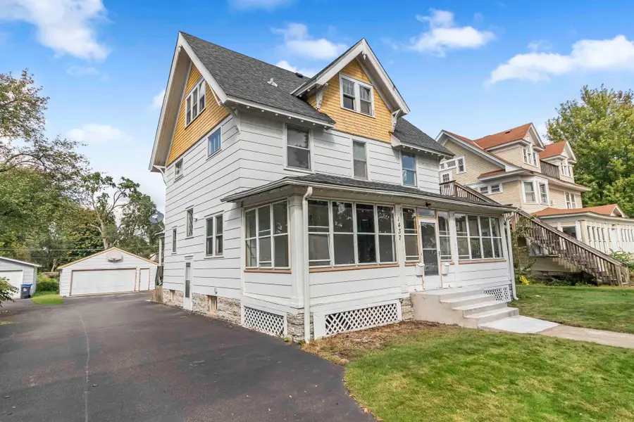 1437 Englewood Avenue, Saint Paul, MN 55104 - #3
