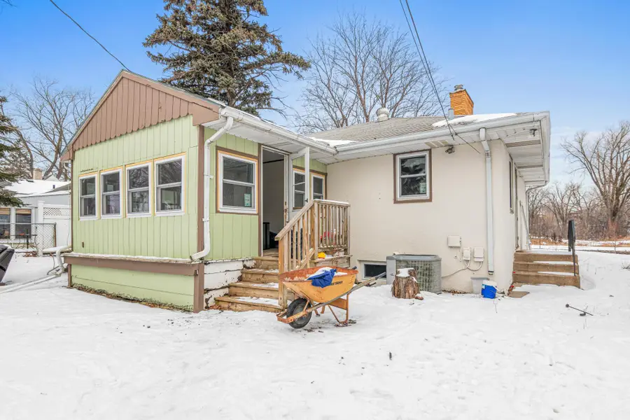 1800 37th Avenue Ne, Minneapolis, MN 55421 - Image #3