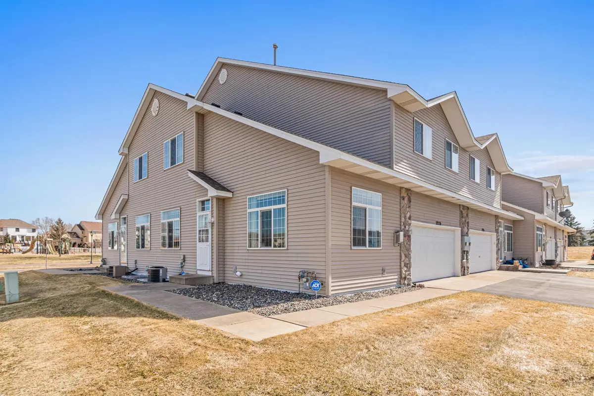 12739 Drake Circle Nw, Coon Rapids, MN 55448 - #1