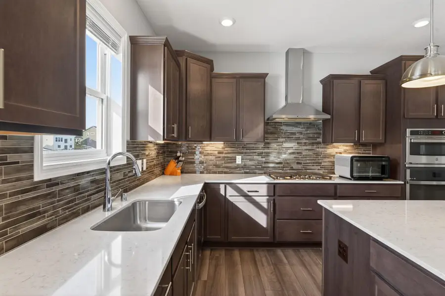 2150 Johanna Circle, Hugo, MN 55038 - Image #3