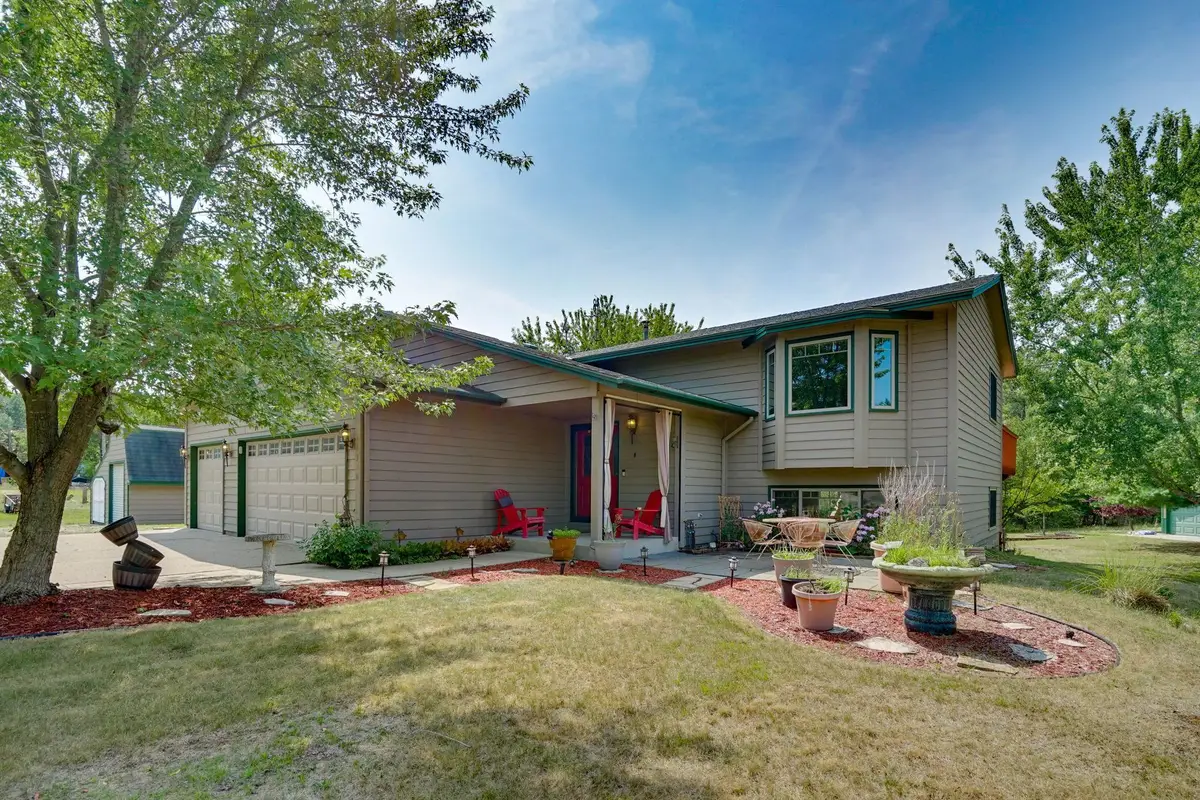 16340 228th Avenue Nw, Elk River, MN 55330 - #1