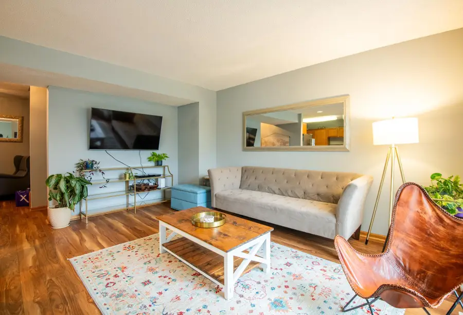 5724 4th Street Ne, Fridley, MN 55432 - #2