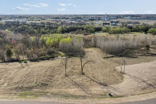5225 389th Trail, North Branch, MN 55056