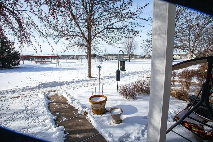 1790 Colonial Street, Shakopee, MN 55379 - #2