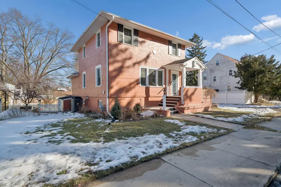 610 8th Avenue Sw, Rochester, MN 55902 - #2