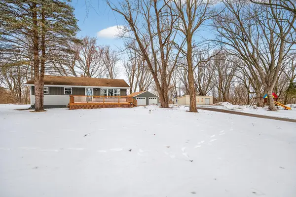 17143 E Lake Netta Drive Ne, Andover, MN 55304