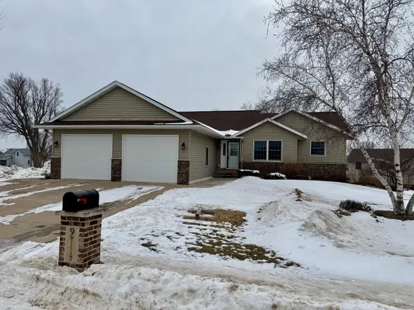 9 Williams Street, Lewiston, MN 55952
