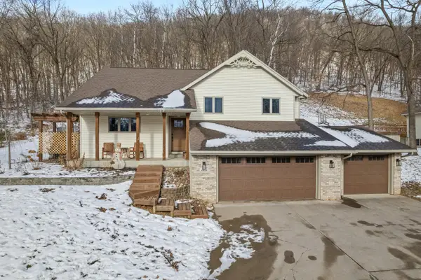 134 Mc Intosh Road E, La Crescent, MN 55947