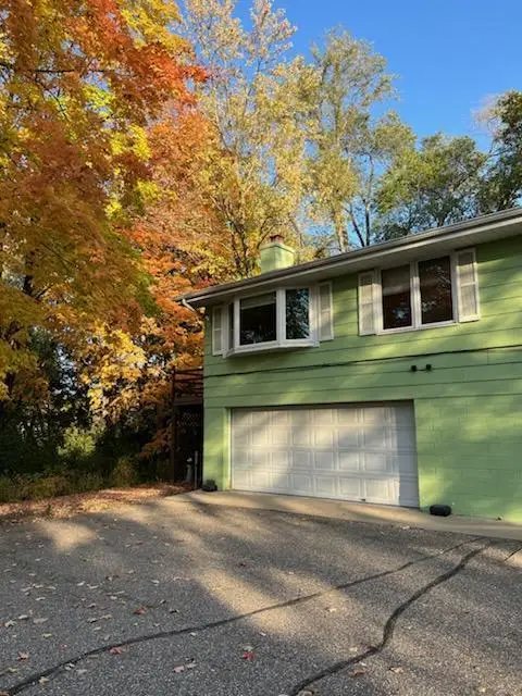 8335 W Bush Lake Road, Bloomington, MN 55438