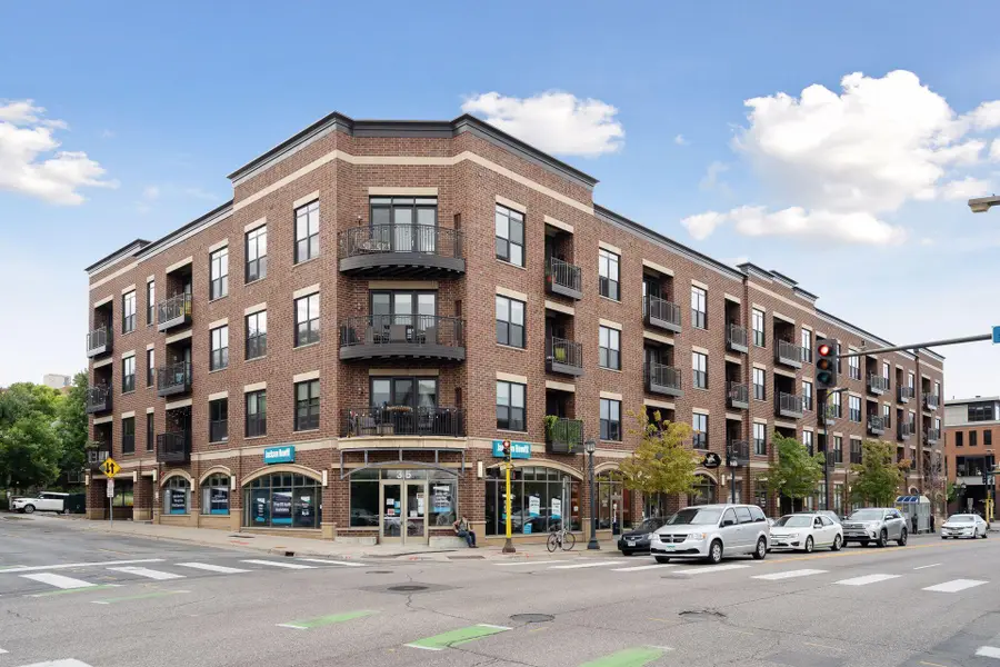 15 E Franklin Avenue #306, Minneapolis, MN 55404 - Image #2