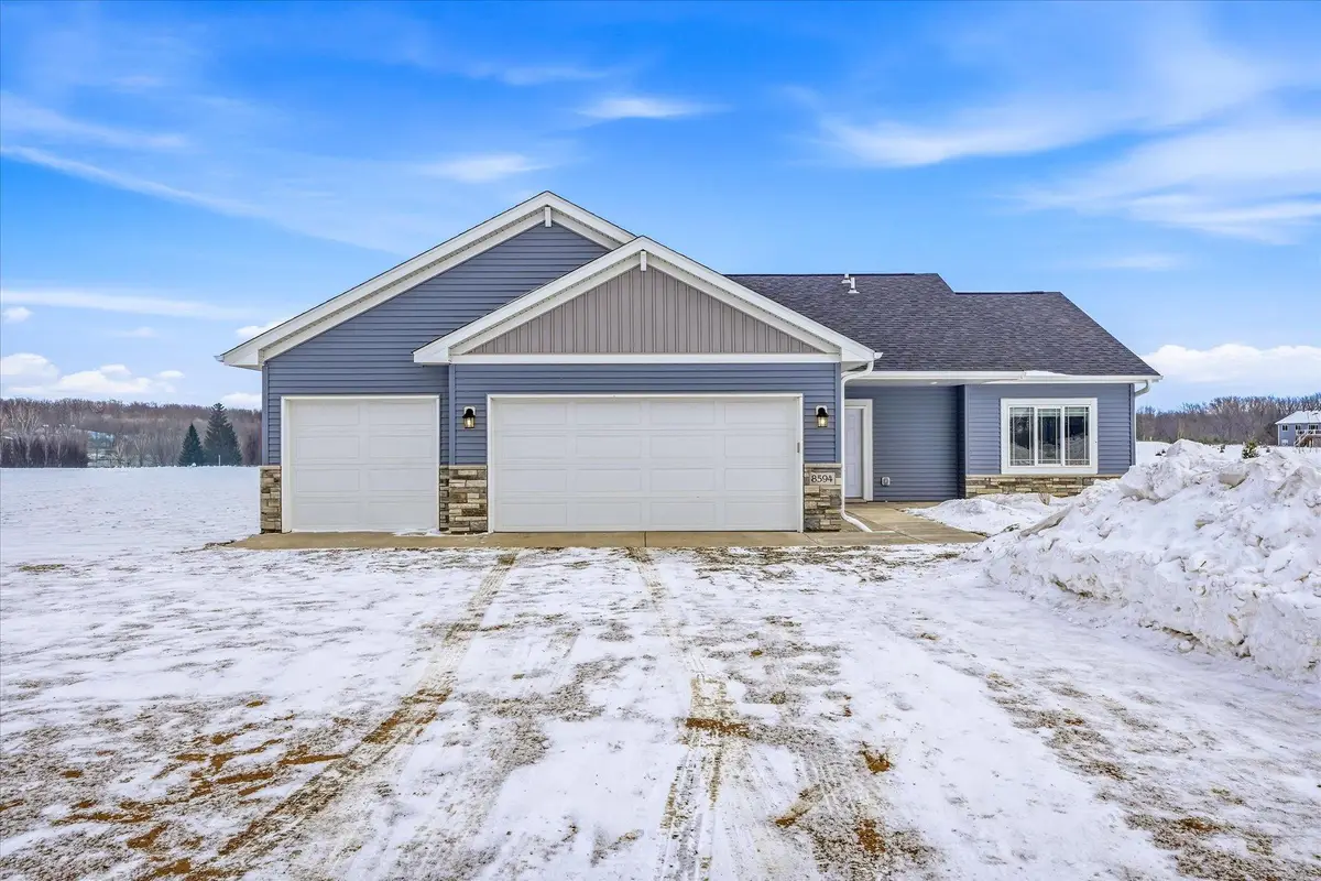 8594 Dolphin Road, Princeton, MN 55371 - #1