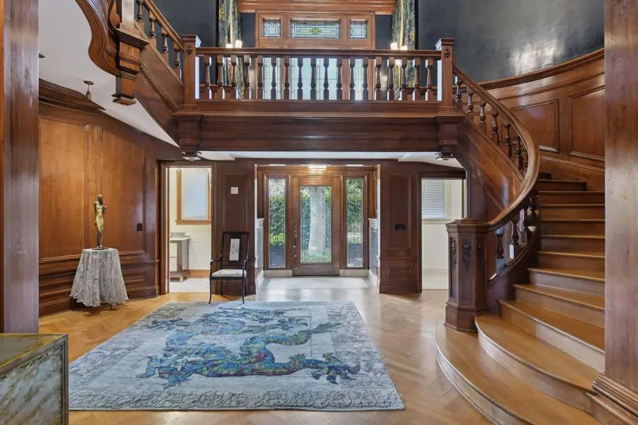 2218 Lake Of The Isles Parkway W, Minneapolis, MN 55405 - Image #2