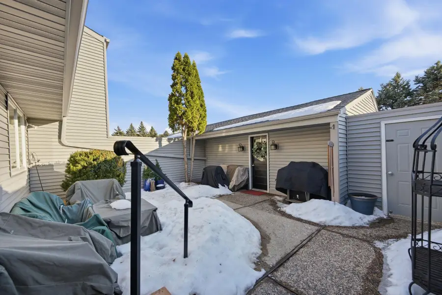 2648 Mackubin Street, Roseville, MN 55113 - #3