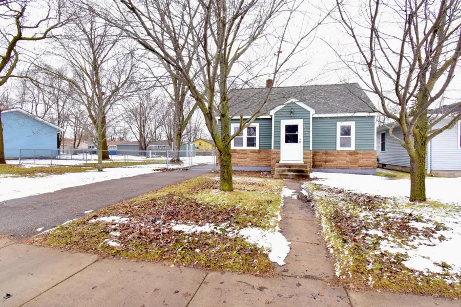 1045 33rd Avenue N, Saint Cloud, MN 56303 - #2