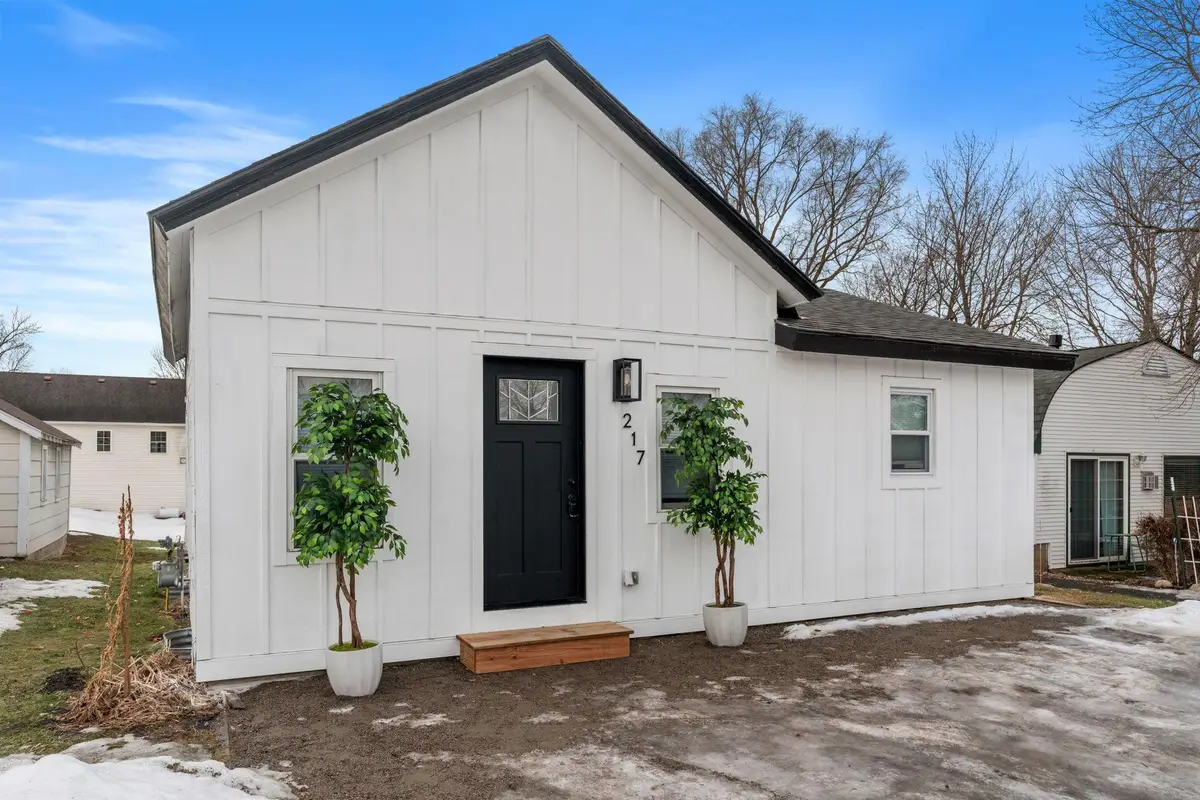 217 Franklin Avenue E, Delano, MN 55328 - #1