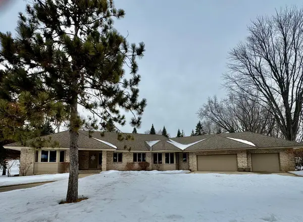 3161 Blackheath Drive, Saint Cloud, MN 56301