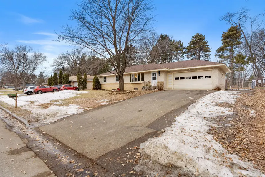 219 Demar Avenue, Shoreview, MN 55126 - #2