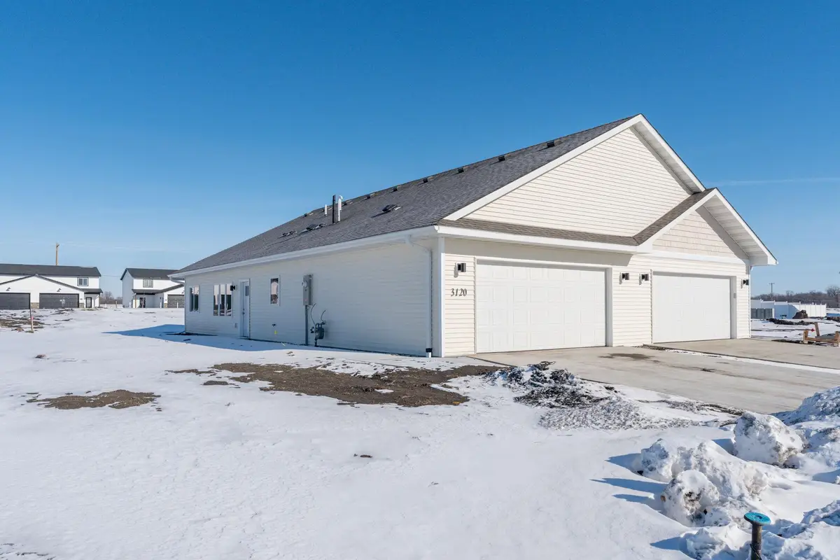 3120 & 3122 Noble Drive, Mankato, MN 56001 - #1
