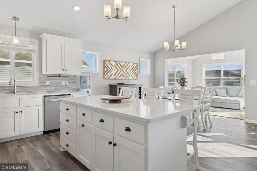 6186 Quenroe Avenue Ne, Elk River, MN 55330 - Image #3