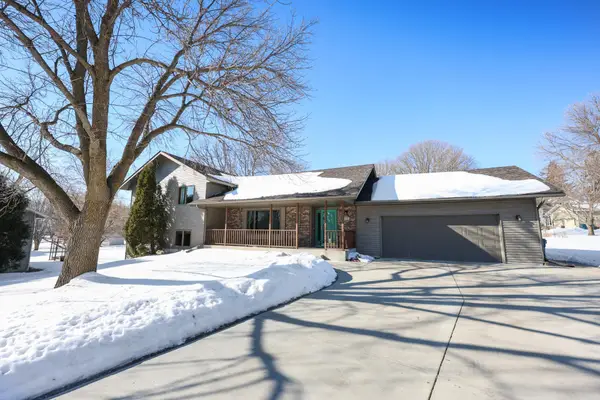 1401 4 1/2 Avenue N, Sauk Rapids, MN 56379