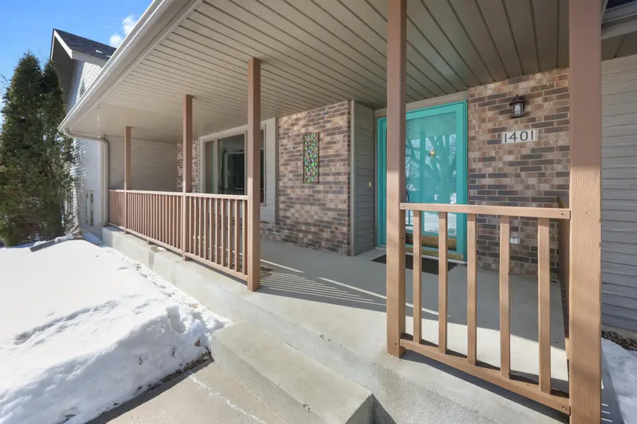 1401 4 1/2 Avenue N, Sauk Rapids, MN 56379 - #3