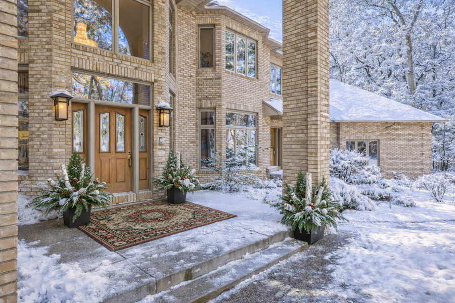 4 W Bay Lane, North Oaks, MN 55127 - #2