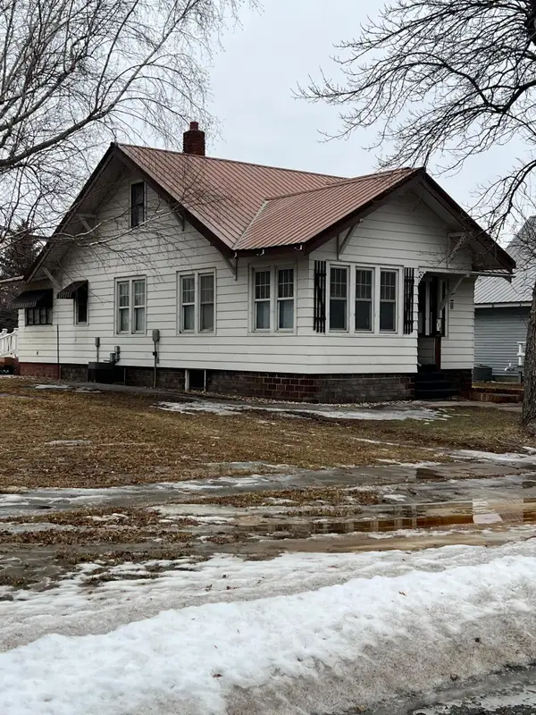 114 2nd Avenue, Bellingham, MN 56212