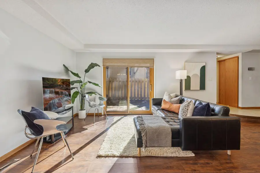 2425 Unity Avenue N, Golden Valley, MN 55422 - #3