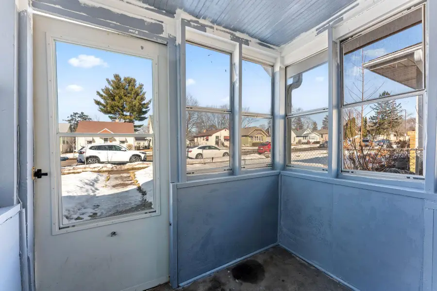 1842 Arlington Avenue E, Saint Paul, MN 55119 - #3